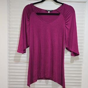 Cable & Gauge Magenta Tunic Top